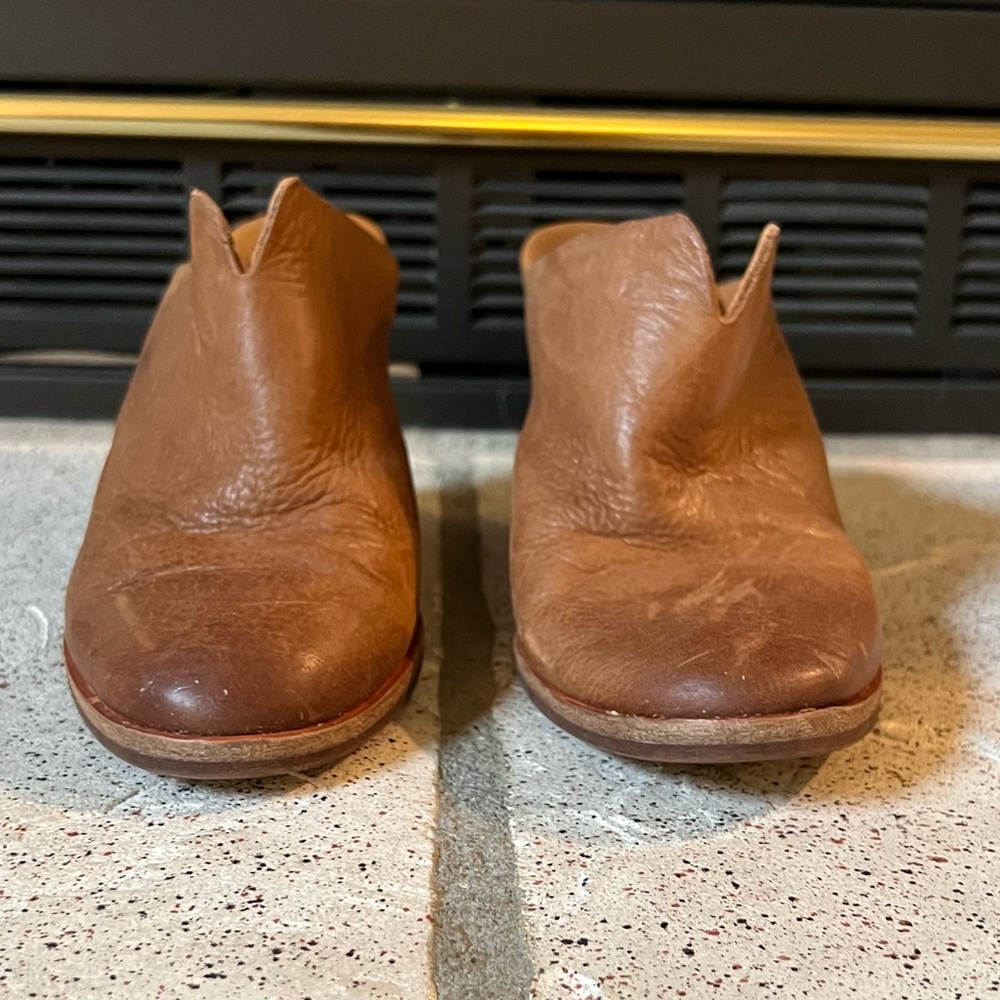 Kork-Ease Women's Brown Leather Lanka Mule Almond Toe Wedge Heels Size 7.5